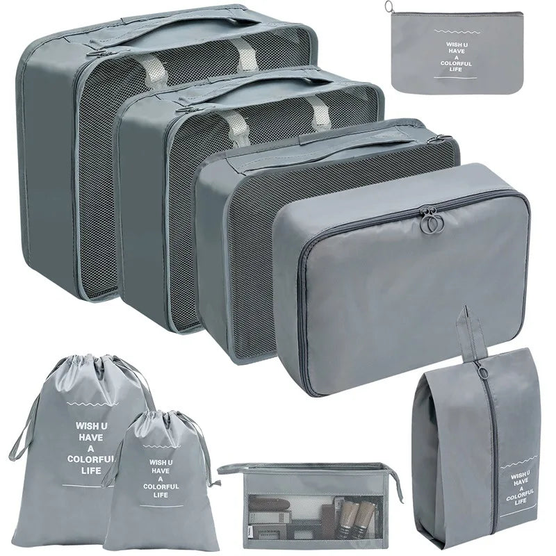 Gardez vos affaires bien organisées et gagnez de la place dans vos valises grâce à cet ensemble pratique de sacs de rangement. 
Disponible en plusieurs couleurs et tailles (7, 8, 9 ou 10 pièces).