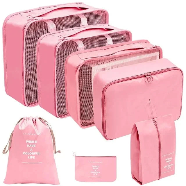 Gardez vos affaires bien organisées et gagnez de la place dans vos valises grâce à cet ensemble pratique de sacs de rangement. 
Disponible en plusieurs couleurs et tailles (7, 8, 9 ou 10 pièces).